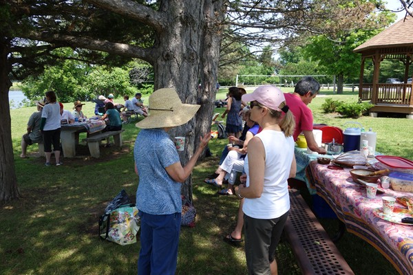 Sangha picnic at the Vermont Zen Center